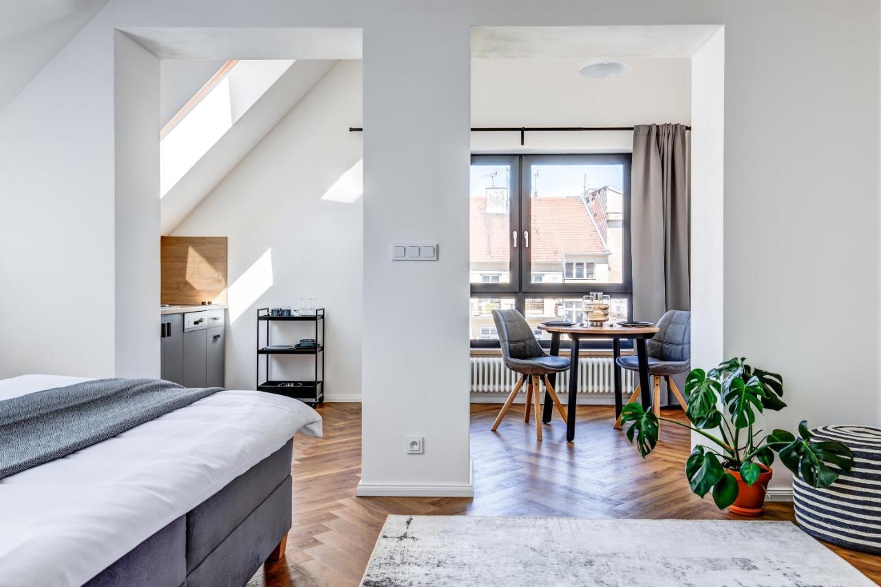Design Pension Twenty 20 Podebrady Luaran gambar