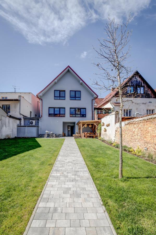 Design Pension Twenty 20 Podebrady Luaran gambar