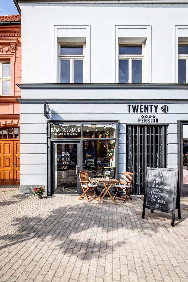 Design Pension Twenty 20 Podebrady Luaran gambar